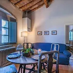 Apartamento Tipologia Trilo By Interhome